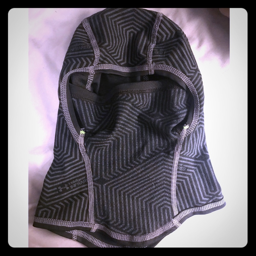 Under Armour Coldgear Infrared running face mask